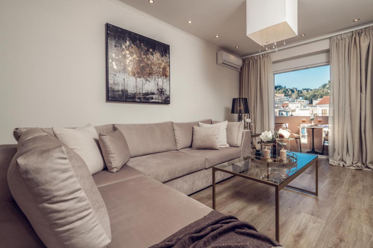 Maison Downtown Luxury Apartments! Zakynthos Town Exterior photo